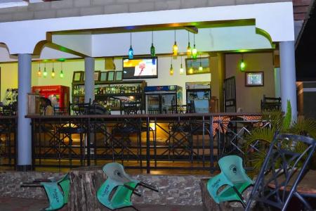 Burka Coffee Lounge - 17