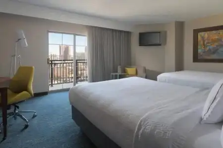Courtyard Marriott Riverwalk - 51