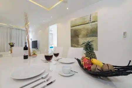 Luxury Apartment Unique Residences - 11