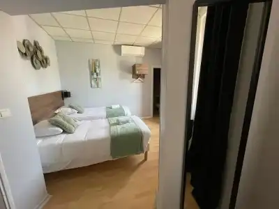 Hôtel Le Rochegude - 73