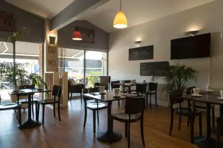 Sure by Best Western Bordeaux Lac - 33