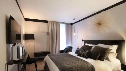 Maisons du Monde & Suites Nantes - 17