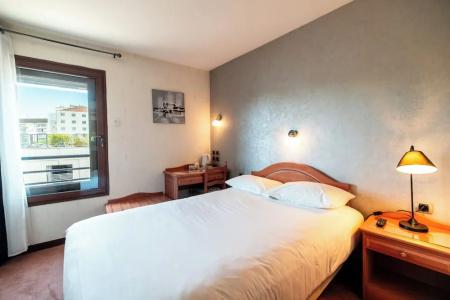 Contact Hôtel des Deux Moulins Limoges - Proche de la gare - 125