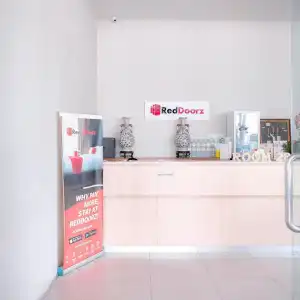 RedDoorz Plus @ Kapuk Business Park - 20