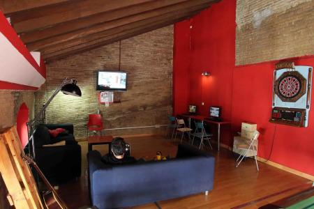 Red Nest Hostel - 20