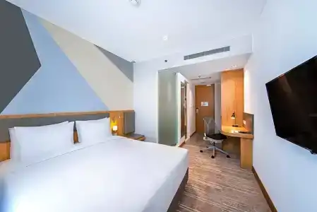 Holiday Inn Express Jakarta Menteng - 64