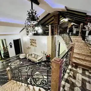 Lux Palace - 19