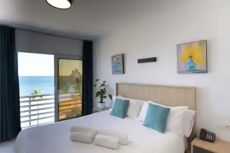 Mediterráneo by Croma - 99