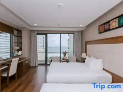 Grand Sea - 45