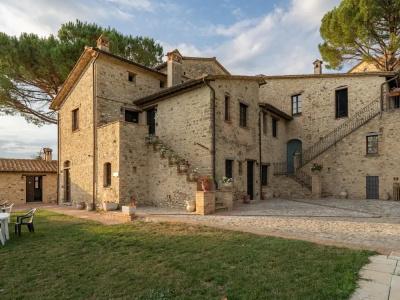Agriturismo Borgo Pulciano in Montone - 74