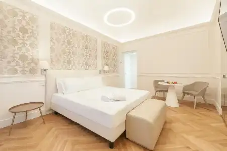 Asisium Boutique - 1