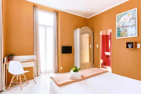 Hôtel Lemon - 84