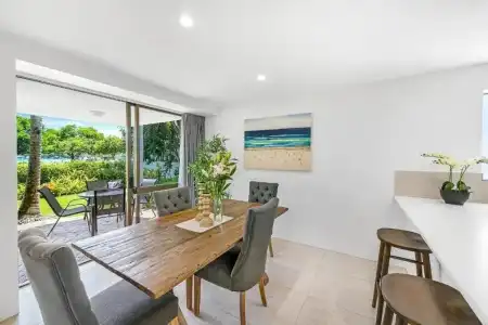 The Noosa Apartments - 215