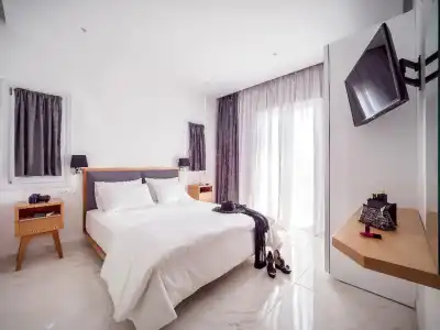 Elysian Suites - 5