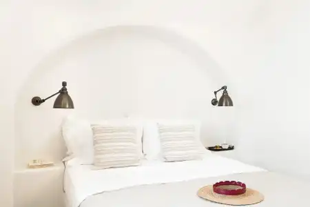 Armenaki -  Adults Only - 34