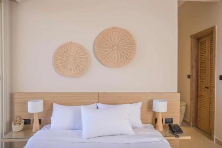 Redcon Suites - 232