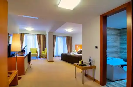 Podgorica - 70