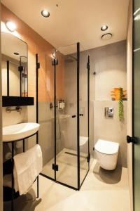Boutique & Comfort in David's Village by FeelHome - 26