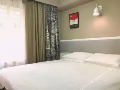 Pebble Motel - 2