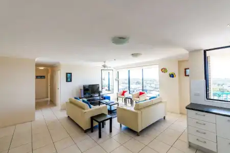 Burgess @ Kings Beach Apartments - 33