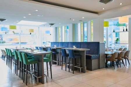 Premier Inn Wurzburg - 44