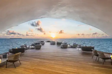 The St. Regis Maldives Vommuli Resort - 17