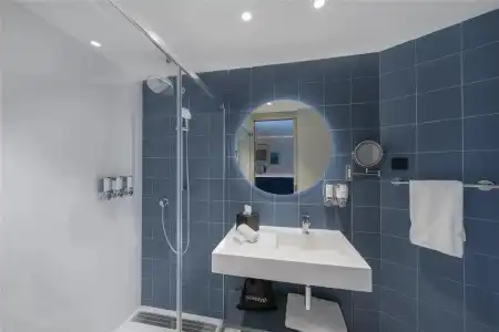 Hampton by Hilton Alicante Airport - 7