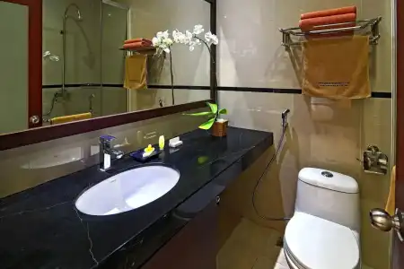 Kuta Townhouse Apartments - 8