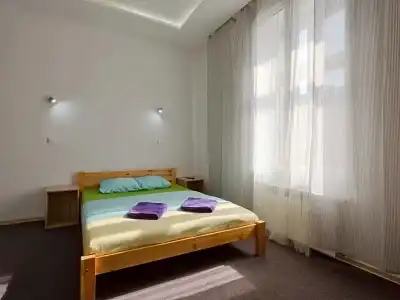 Hostel 70S - 16