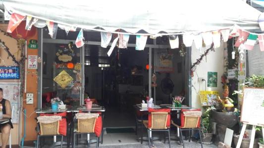 Danee Hostel - 16
