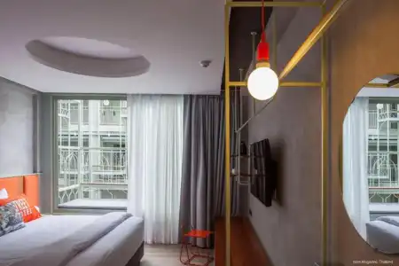 Samsen Street - 4