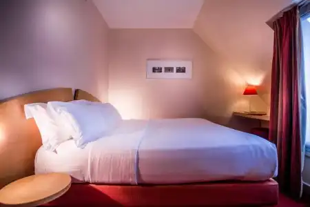 Hôtel Pergolèse Paris Champs Elysées - 44