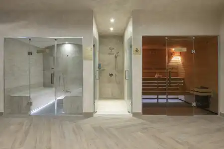 Doubletree By Hilton Plovdiv Center - 16
