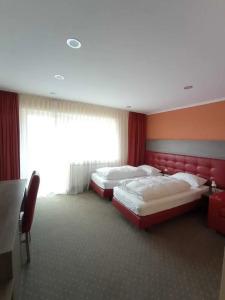 Waldblick BSR Restaurant - 160