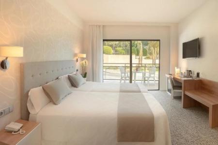 RH Corona del Mar - 1