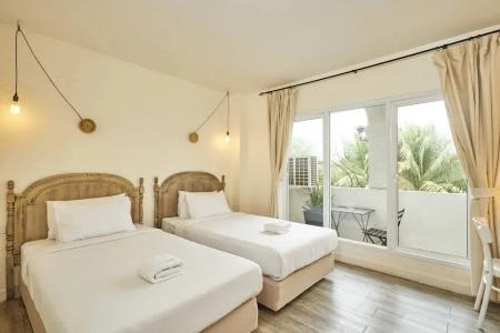 Talay & Villa - 66