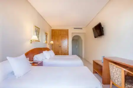 Ramada Resort by Wyndham Puerto de Mazarron - 37