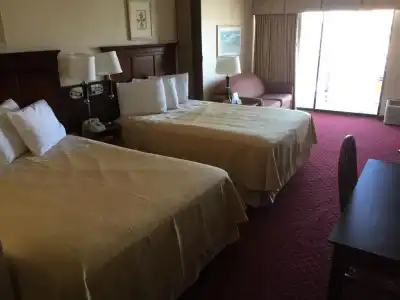 Sea Hawk Motel - 27