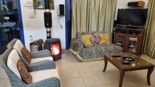 Astrofegia Beachfront Villa - 5