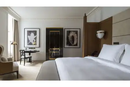 Four Seasons London at Tower Bridge - 3