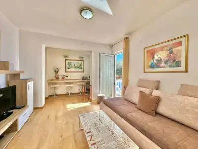 Sun Rose Apartments - 122