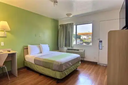Motel 6 Austin, TX - North - 48