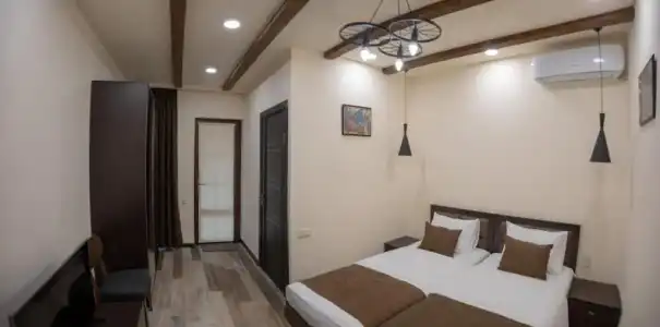 Boutique Living - 26