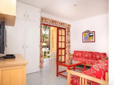Apartamentos THe Koala Garden Suites - 5