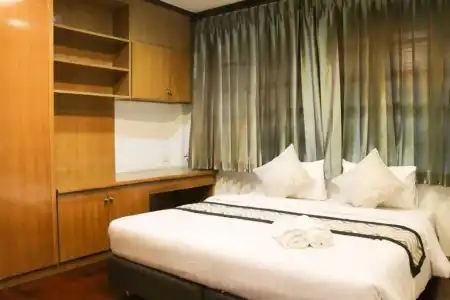 Bed by Cruise at Samakkhi-Tivanont - 82