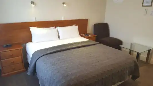 Auto Lodge Motel - 45