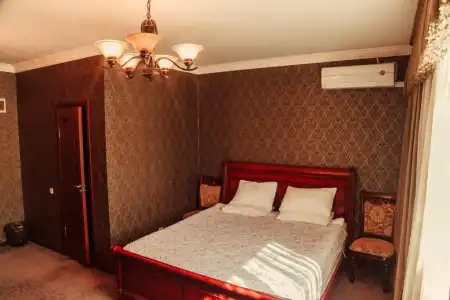 Sultan Bishkek Mini-Hotel - 40