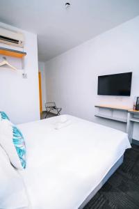 Swing and Pillows — KL Sg Besi - 102
