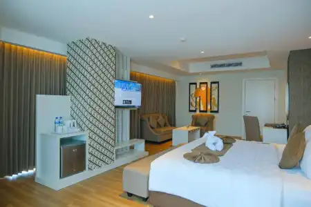 Platinum Adisucipto & Conference - 68