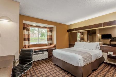Microtel Inn & Suites by Wyndham Lexington - 26